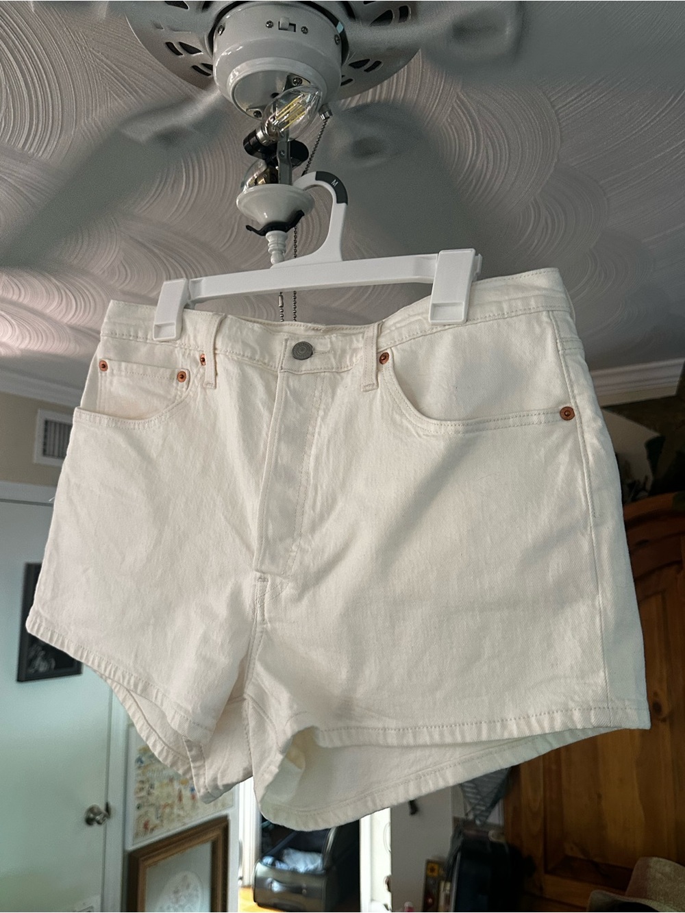 Levi’s Classic White Women's Denim Button Fly Shorts